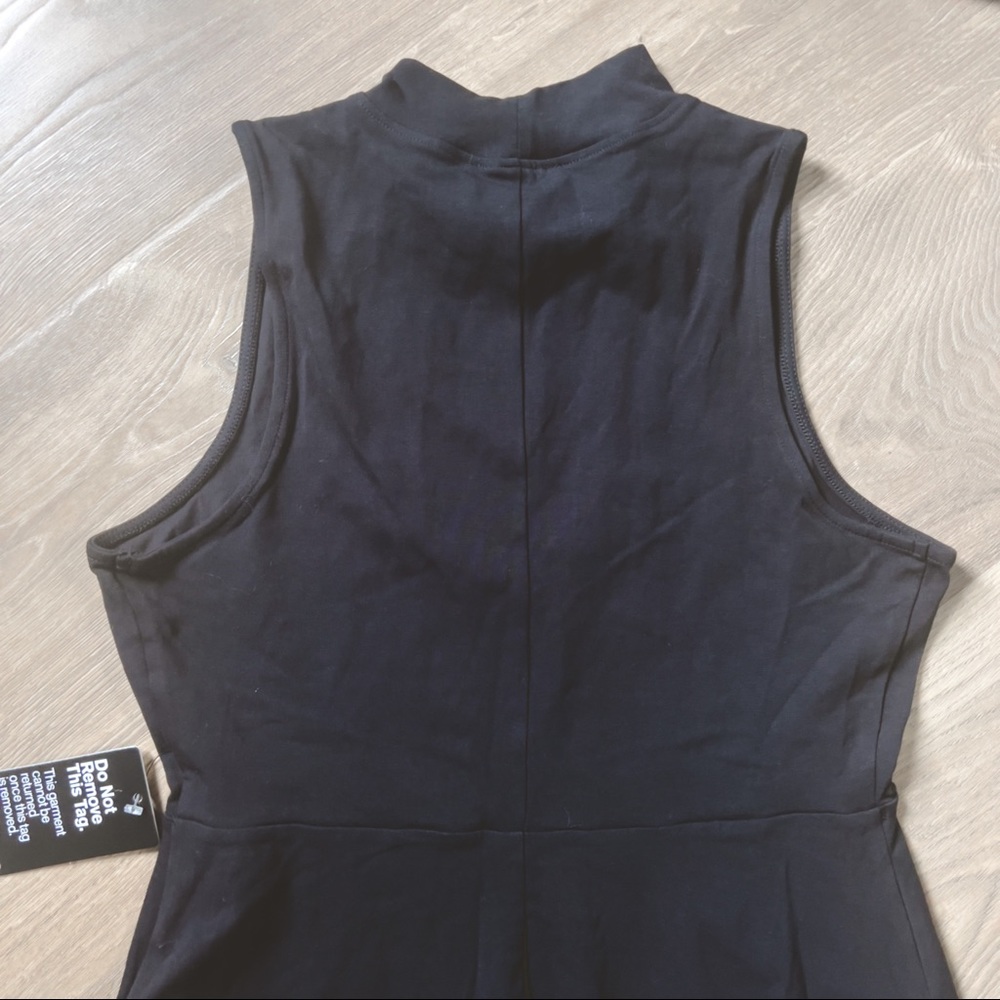 Express Dress - Picture 3 of 4